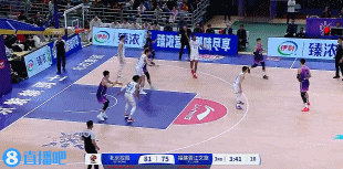 金年会效率很高！邹雨宸替补22分钟9中7砍18分&多次上演暴扣 正负值+7